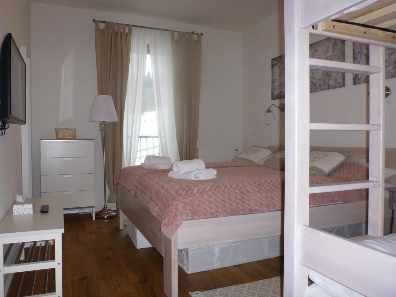 Apartman Jestrab 5 Janské Lázně Buitenkant foto