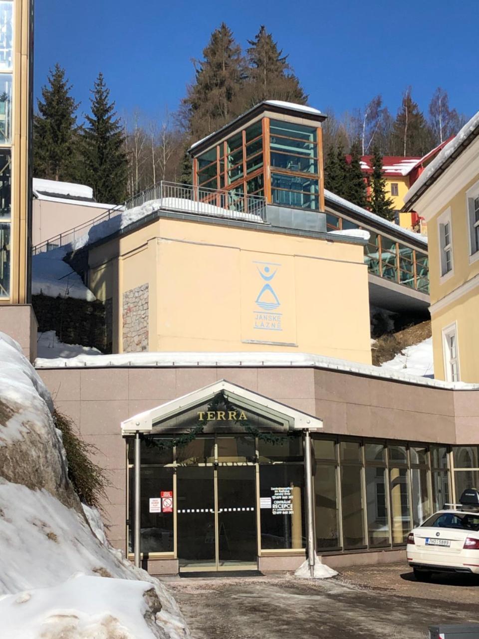 Apartman Jestrab 5 Janské Lázně Buitenkant foto